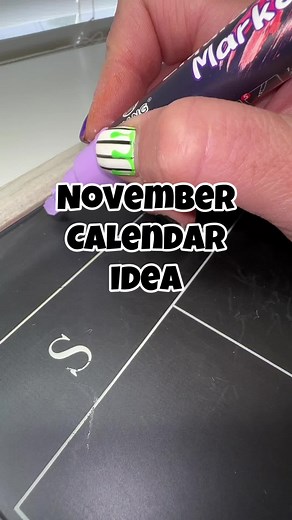 DIY Chalkboard Calendar | November Calendar Ideas