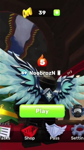 How do you look my new skin on Roblox? #hiphop #rapartist #rapstar #rapgame #melodicrap #rapmaker