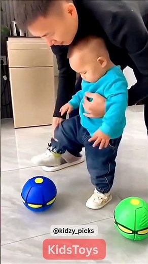 🚀 UFO Magic Flying Ball for Kids | LED Boomerang Frisbee Toy | Trending Amazon Gift Idea 🎁#kidzypick