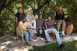 Testo, traduzione e significato di Middle Ground dei Maroon 5 - Soundsblog