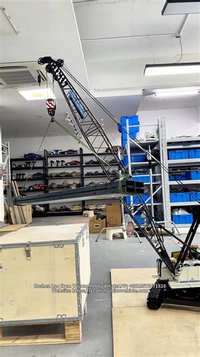 Take the challenge! Test the power of the 1/14 C1200 Crawler Crane! Built for heavy lifting tasks and fully customizable for upgrades – what do you think?#crane #model #rc #rchobby #modeling #modellife #machine #hydraulic | Toucanhobby