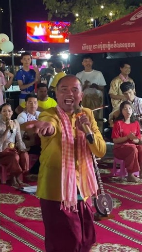 Tourists Can’t Resist This Song in Cambodia