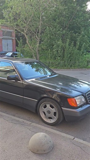Mercedes W140 vs W124
