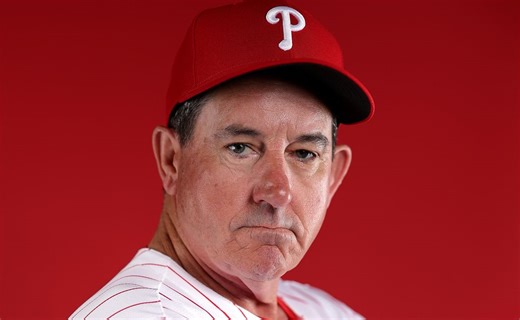 Rob Thomson’s financial rise: From dugout grit to multi-million dollar net worth