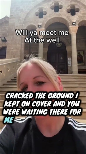 Singalong 🎤own song meet me at the well