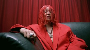 Neue Musik 2025: Das sind die 5 aufregendsten Musikerinnen des Jahres aus Deutschland und Österreich