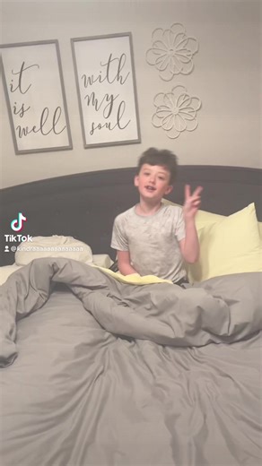 Kindraaa (@kindra.jones)’s videos with original sound - Kindraaa