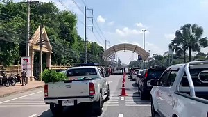 5.6K views · 161 reactions | Cases of Covid-19 rise in Chonburi and a look at checkpoints in the Pattaya area. | The Pattaya News | Facebook