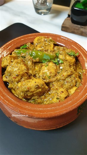 Yakeen karein etni Mazedar 💯 Restaurant se behtar malai handi ap ne pehly nhi bnai hogi #shorts