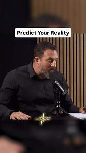🌅 The 10-Minute Exercise That Changes Lives It sounds simple — maybe even silly — but this one mental practice has created real transformation for countless people: 🧠 The Perfect Day Exercise Take 10–30 minutes to close your eyes and imagine — with zero limitations — your perfect day. Where are you? What do you see? Who’s with you? What are you doing from the moment you wake up to when your head hits the pillow? 🪄 Why it works: • Activates the brain’s goal-setting and visualization centers • 