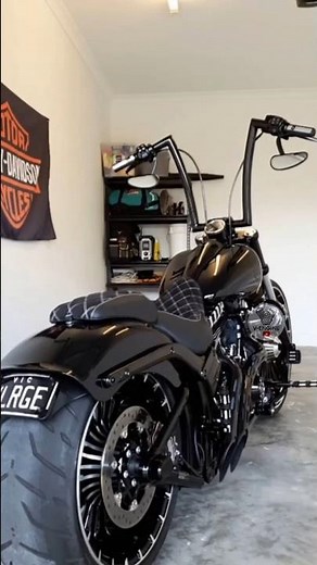 🏁GARAGE GOALS! 🔥 Wide Tire Harley-Davidson Build Details #Shorts