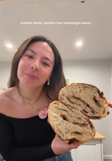 It’s so fun making it #sourdoughbread #sourdoughtok #sourdoughbaking #sourdoughclub #sourdoughtiktok