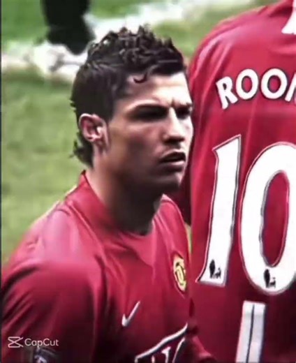 Instead of gaining subs I am losing subs😭