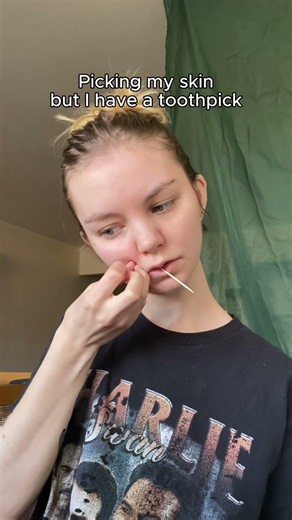 A toothpick changes everything (skin picking strategy... kind of)