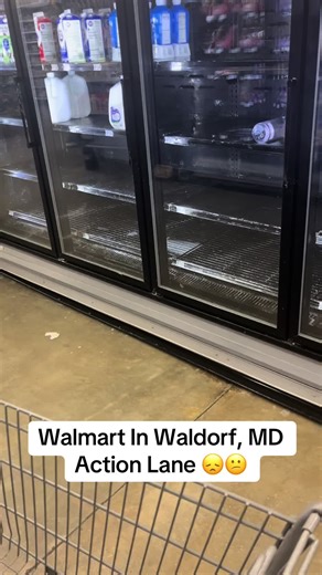 Snowstorm Chaos at Walmart in Waldorf, MD
