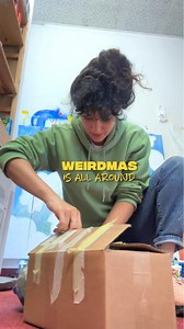 3 comments | And where do you hang your balls? The last Weirdmas Balls - Only available at the URBAN BLOOM launch party next week, in Zürich. You did not get an invite? DM and I will send it over. #momoscanvas #weirdmass #christmas #xmas #xmasballs #openingshow #ZurichArt #Vernissage #artistdance #artist #SwissArtist #SaveTheDate #ornaments #zurich | Momo's Canvas | Facebook