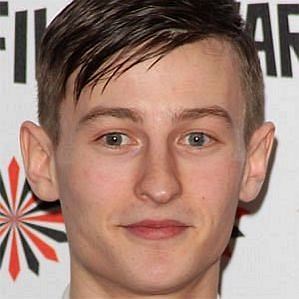 Elliott Tittensor Girlfriend 2026: Dating History & Exes - CelebsCouples