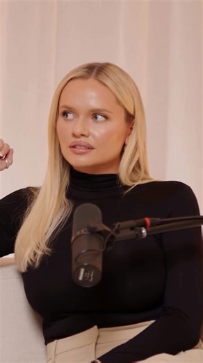 LIV AND LET B on Instagram: "“I could’ve been paralysed at any moment.” This week we’re joined by the gorg @allisimpson covering her life changing accident, dating after heartbreak, hosting & building a career with confidence. Live tomorrow 6am 🎙️🖤"