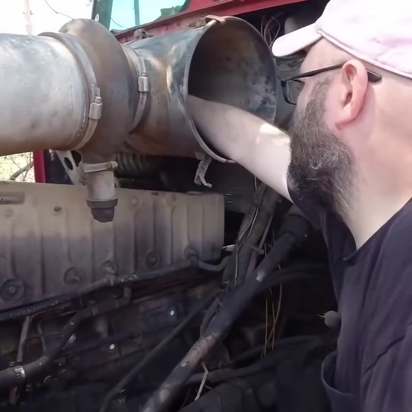 Getting this Freightliner back on the road