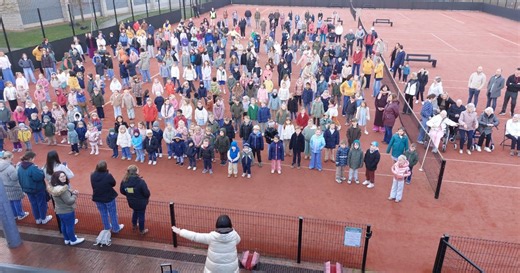 Lierde danst mee met ‘Kom van dat gat af’ van VRT