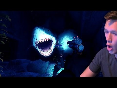 THIS GAME IS TERRIFYING! (Depth: Sharks vs Divers)