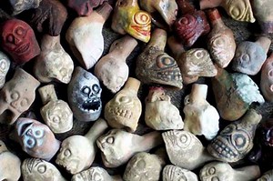 Mengungkap Misteri Peluit Kematian Suku Aztec, Bunyinya Mengerikan | National Geographic