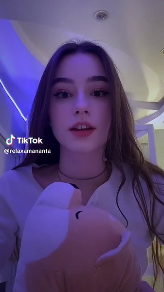 Top 2 Wanita Tercantik Dunia - Dasha Taran