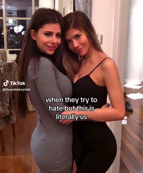 hehe i loved when they used to post together and try out tiktok hacks #us #azzyland #gloom #azzyandkassie #fyp