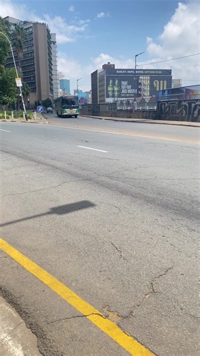 Cross border bus spotter (@crossborderbusspotter03)’s videos with original sound - Piano City