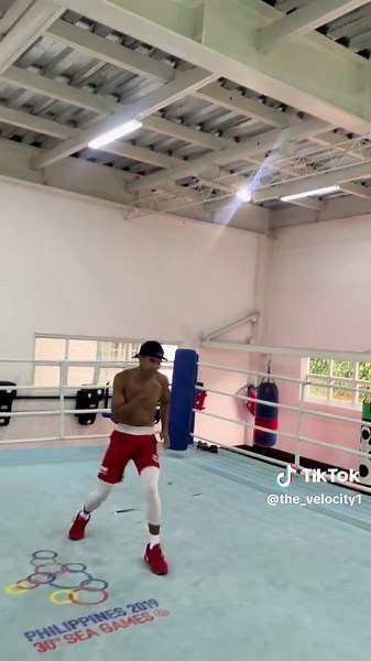 Mastering Footwork Dance Techniques for TikTok