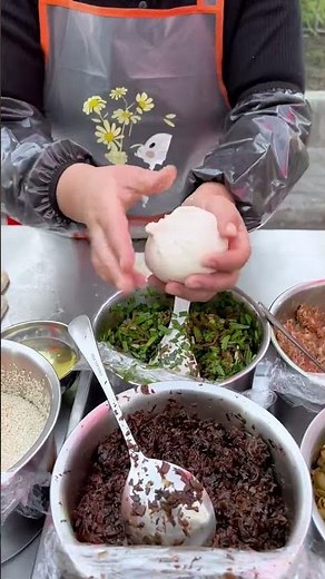 Green vegetables & Beef Cake in Breakfast #streetfood