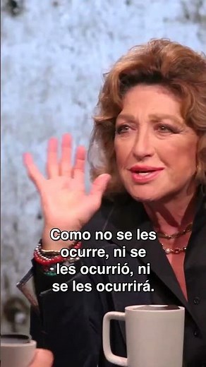 Angélica María: Working with her daughter on 'La Fea Más Bella' | EstrellaTV