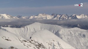 38K views · 825 reactions | Après les Jeux olympiques de Paris, la France organisera les Jeux olympiques d'hiver 2030 car les Alpes sont désormais seules en lice. | Le 20h – France Télévisions | Facebook