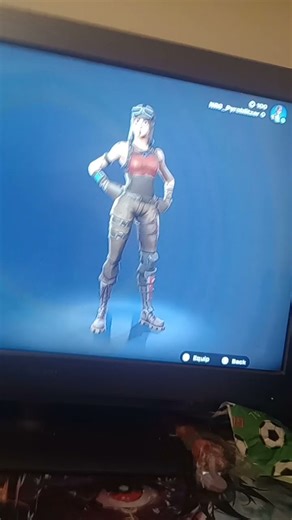 use code ORG when buying stuff in the item shop