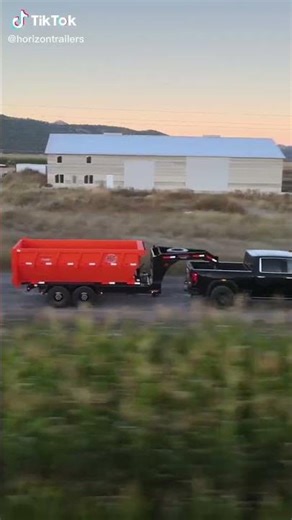 HRDZ Heavy Duty Roll Off trailer