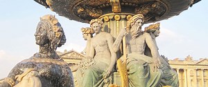 Fountains on Place de la Concorde - Paris