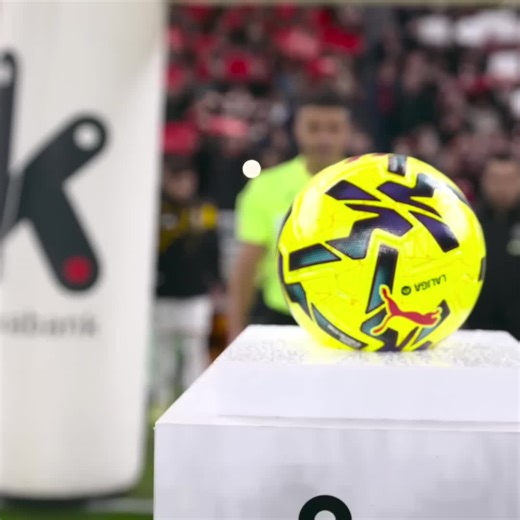 The silence says it all! Some of the best football highlights you'll ever see! #FootballHighlights #SoccerSkills #Goal #SportsEdits #TopPlays