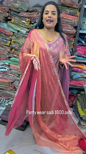 Neha Barate Patil | #viral #video party wear sadi ............#wattasap booking 7058790594.......saicollectiondaund | Instagram