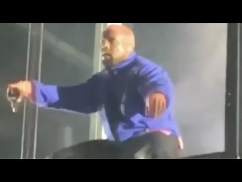 Kanye West Has A Mental Breakdown While Dancing At Concert