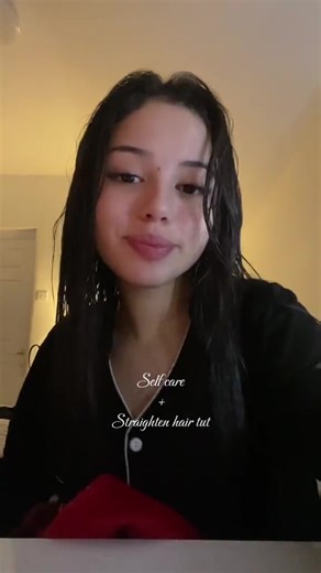 Straighten Hair with Olaplex Bonding Oil Tutorial