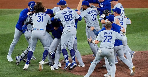 CBS LA Sports Director Jim Hill breaks down the Dodgers' historic win