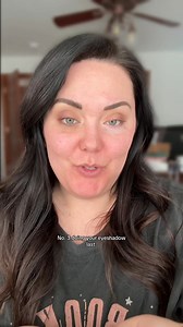 Eyeshadow mistakes & how to fix them 💋 please share if you found this helpful! Let me know if you’d like 🔗🔗 to everything I used #greenbaymakeupartist #eyeshadowtutorials #easyeyeshadow | Stephanie VanStraten