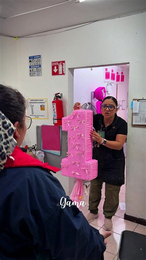 No es tu pedido amiga 🫢‼️‼️🧐🫣 | no es tu pedido amiga piñatas