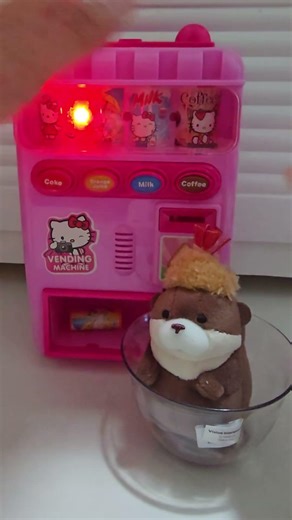 Super cooool vending machine! #asmr #shortsviral #viral #shorts #shortsvideo #youtubeshorts