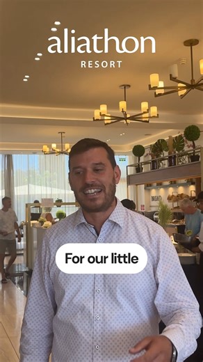 ✨ Yannis takes us on a journey through the flavors of the Ionian Restaurant at Aliathon Resort in sunny Paphos, Cyprus. Fresh tastes, elegant vibes, and unforgettable moments await 🍷🌿 #AliathonResort #IonianRestaurant #PaphosEats #CyprusFoodie #ResortDining #MediterraneanFlavors #VisitCyprus #FoodieExperience #PaphosResort #LuxuryDining | Aliathon Resort