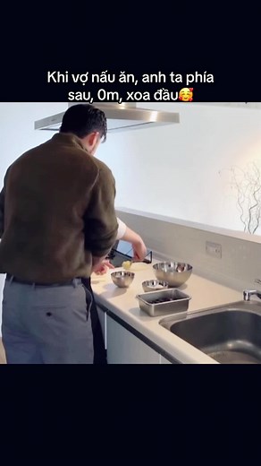 Hiro và Ryo: Cuộc Đời Thông Qua Video Clip