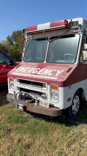 Old Abandoned Emergency Truck #automotive #automobile #emergency #truck #trucks #Chevrolet #chevy #usa #country #abandonedplaces #abandoned #abandonedworld #viralvideoシ #viralreelschallenge #explorereels #viralvideochallenge #explorepage #exploremore #carshowseason #urbex #urbexworld #carsos #cargram #cargraveyard #barnfind #barnfinds | Exploring With Boss