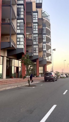 Discover the Beauty of Point Waterfront: A Spectacular Holiday Destination in Durban, South Africa