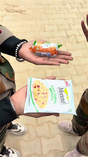 Salute Indian Army😭🙏 _ Mere Desh Ke Veer Jawan Ke Zindagi😭🙏 _ _youtubeshorts _indianarmy _armystatus(Salute Indian Army😭🙏 _ Mere Desh Ke Veer Jawan Ke Zindagi😭🙏 _ _youtubeshorts _indianarmy _armystatus(#tik_tok #fyp #viral video #usa #unitedkingdom