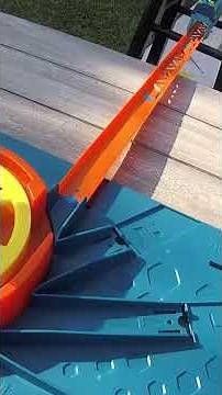 ¡Autos geniales y colores brillantes! | Hot Wheels